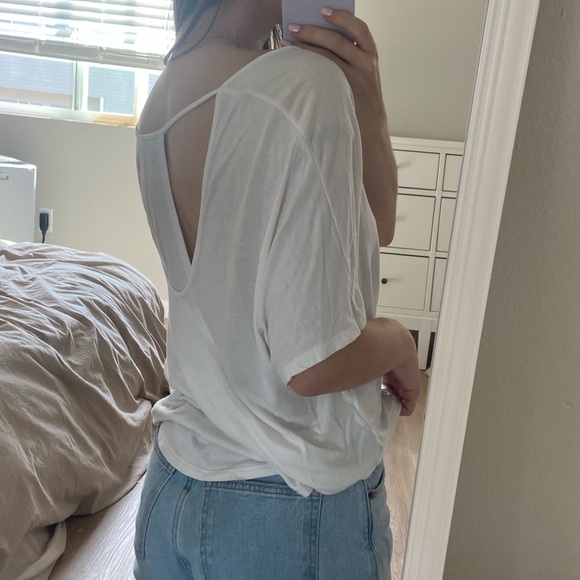 EXPRESS White Rayon Blouse - Picture 3 of 8